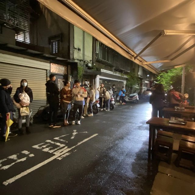 🌟 台北中山 | 捷運《中山國中站》車庫羊肉爐 巷弄美食 寒冬送暖推薦