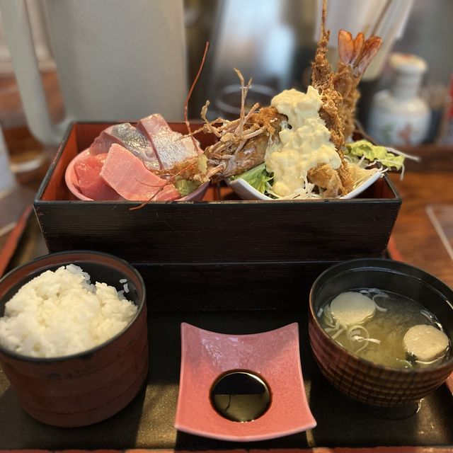 【大阪・難波】連日行列の人気ランチ「ダイニングステージ 佐海屋」