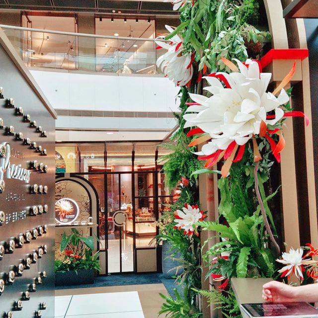 參觀 clarins 珍稀凝時體驗館!美妙! 參觀 clarins 珍稀凝時體驗館!美妙!