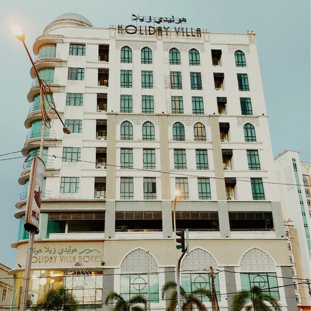 Holiday Villa Hotel 