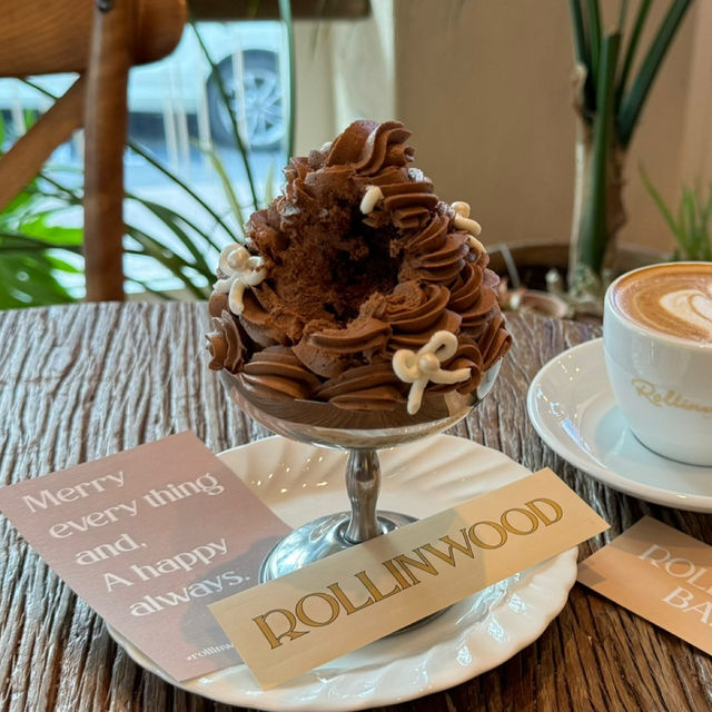 リボンケーキ🎀が可愛すぎるカフェ
