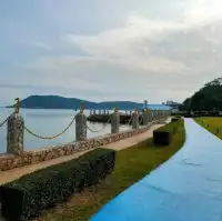 แหลมม้าน้ำสัตหีบ