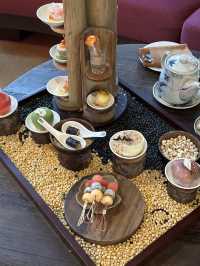 THIEN QUAN LOUNGE - Uong Bi, Vietnam