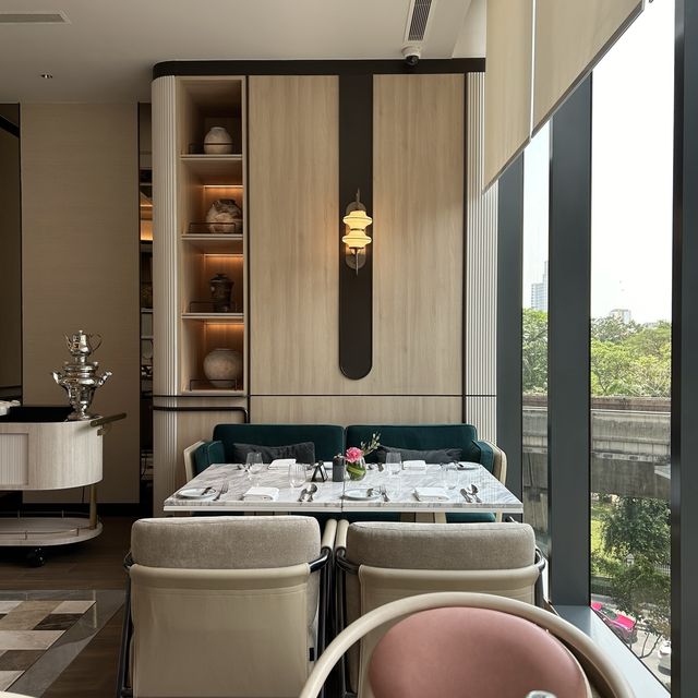 방콕에서 즐기는 럭셔리 다이닝, AVA Brasserie🍷
