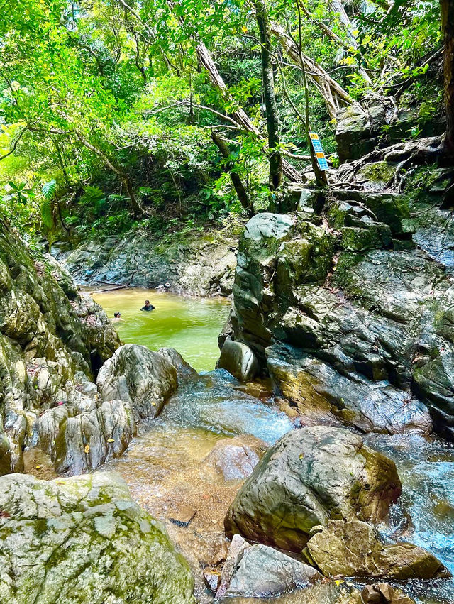 Ta-taki Waterfall 