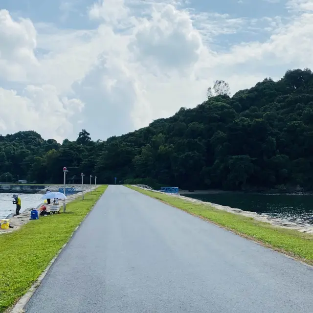 Rare people choose Saint John's Island 🏝️🇸🇬