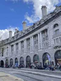 英國倫敦最熱鬧的購物天堂-Regent Street