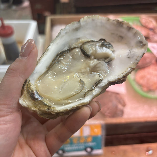 【食べ歩き】茨城 日立 道の駅日立おさかなセンター 産直価格の新鮮な魚介類がお腹いっぱい食べれます