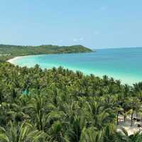 「泰國潑水節2024」：查納萊花園度假村，絕美海灘