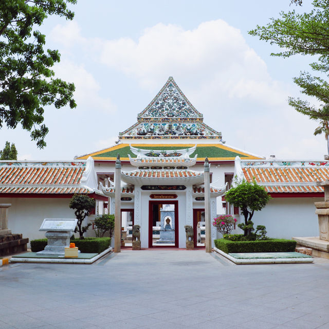 วัดราชโอรสารามราชวรวิหาร