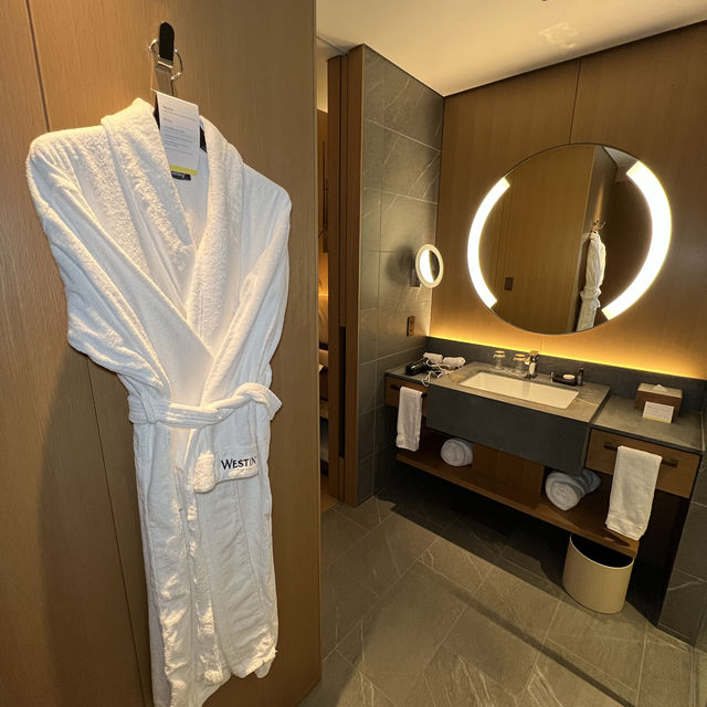 My favourite luxury Hotel in Yokohama, Japan! 