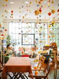 คาเฟ่+workshop studio ร้านสวยยังกับอยู่ Pinterest