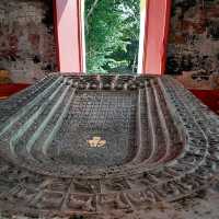 วัดเกาะวาลุการาม สักการะพระพุทธรูปทองคำ
