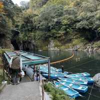 「高千穗峽」秋天紅葉，適合自駕遊