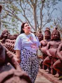 unseen ลพบุรี เดินขึ้น ปราสาท รวมรอยพระพุทธบาท 