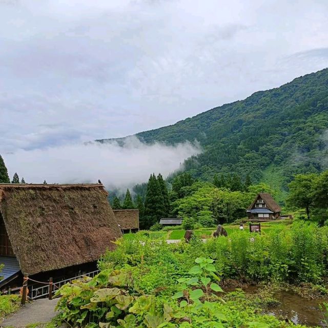 Amazing village... Ainokura 