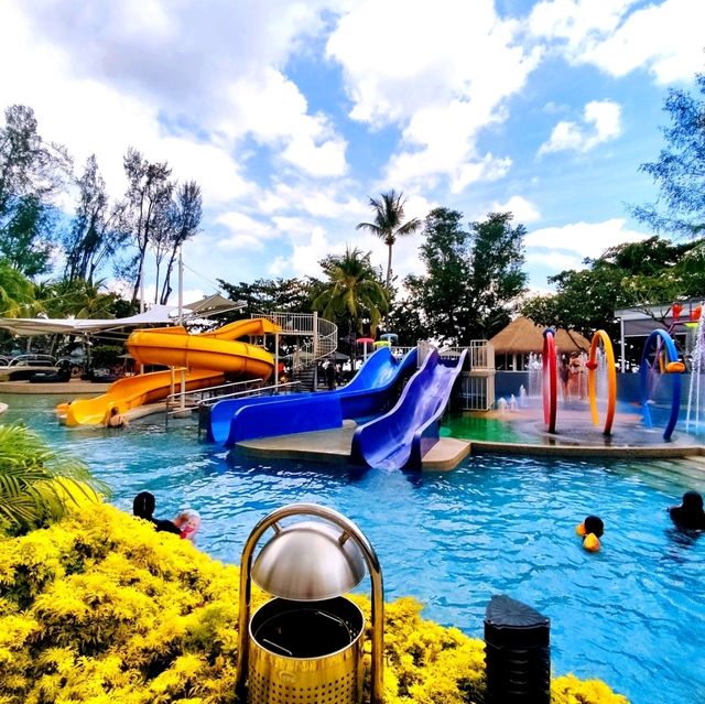 💦 Splashing Fun Time For the Whole Family 🎶