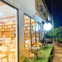🇲🇾 Zahon Café: Discover the Perfect Blend of Taste and Tranquility!
