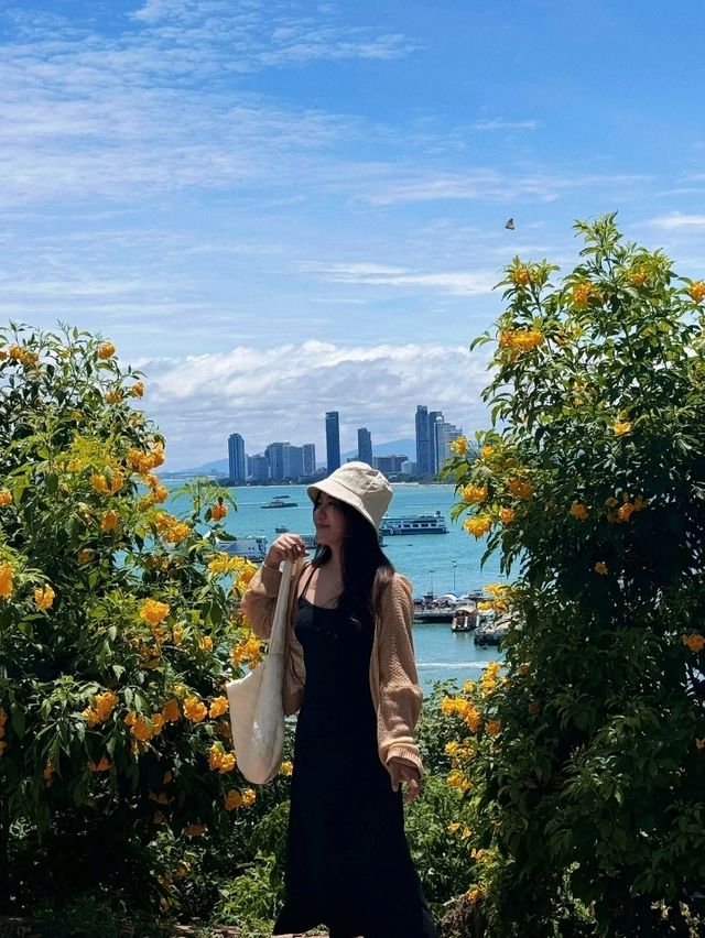 มุมถ่ายรูปปังๆอยู่แค่พัทยา