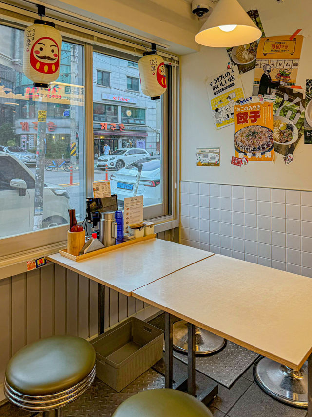 서울 연남동에서 일본 여행 갔다오기, “요미우돈교자” 서울 연남동에서 일본 여행 갔다오기, “요미우돈교자”