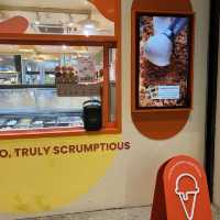Scrump ไอศครีมโฮมเมด เข้มข้นเหมือนกินขนม