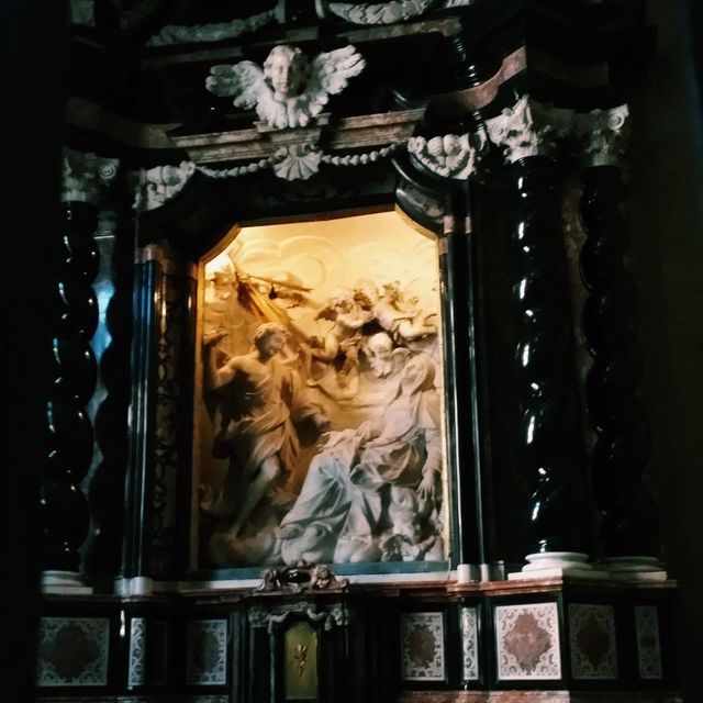 🏰✨帕爾馬主教座堂：意大利的歷史瑰寶 