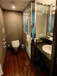 算抵住的高級商務型 - ANA大阪皇冠假日酒店