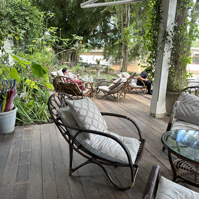 คาเฟ่ ชีวิตธรรมดา @เชียงราย