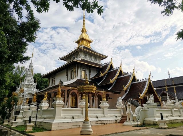 วัดป่าดาราภิรมย์ พระอารามหลวง