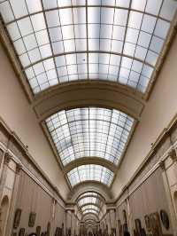 Louvre Museum สัมผัสศิลปะและประวัติศาสตร์ระดับโลก