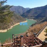 겨울의 밀양호
