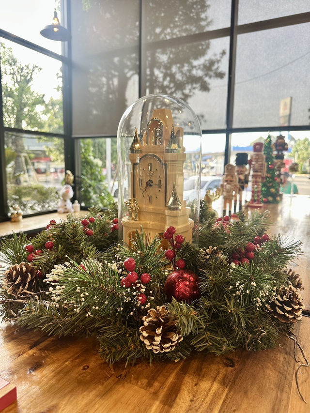 พาเที่ยวคริสมาสทที่ CAFE AMAZON 🎄