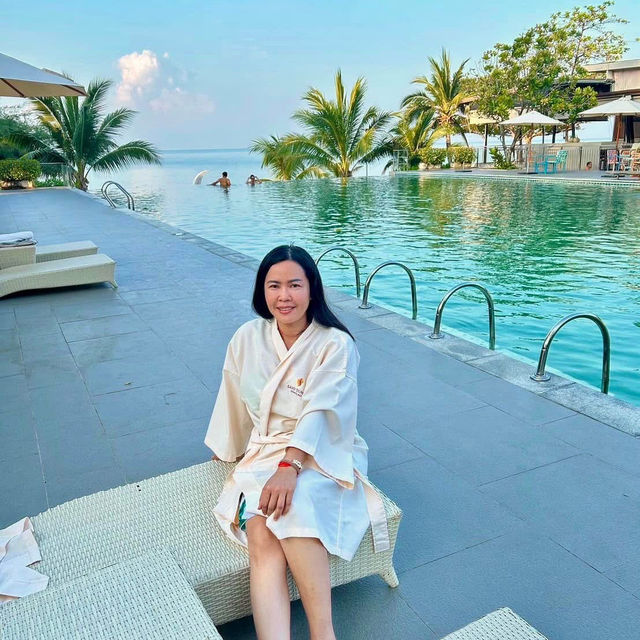 ที่พักติดทะเลมีหาดส่วนตัว หาดเจ้าหลาว