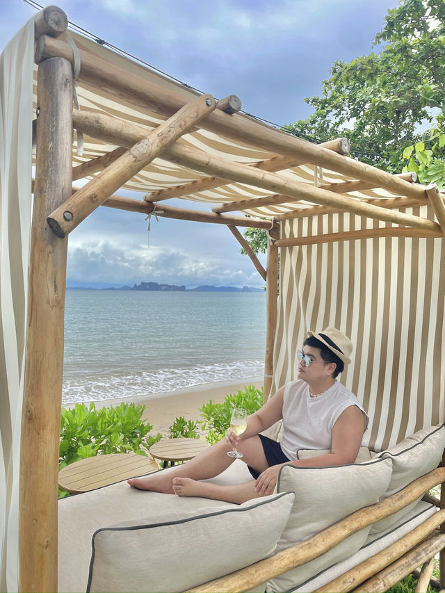 The Beach Krabi  บีชคลับสุดชิคกระบี่