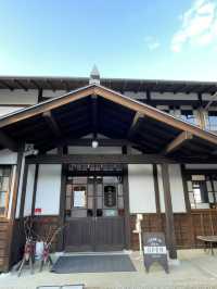 【山梨 冬の日帰り旅】  古民家風の老舗ワイナリー ティスティング、工場見学あり