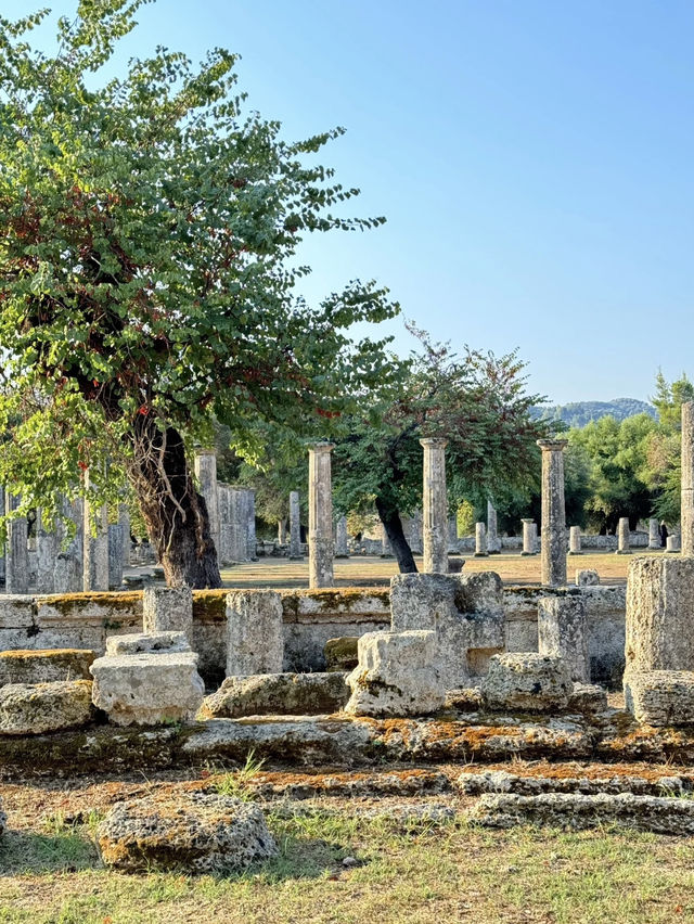 The Temple of Olympian Zeus: Gateway to Ancient Athens