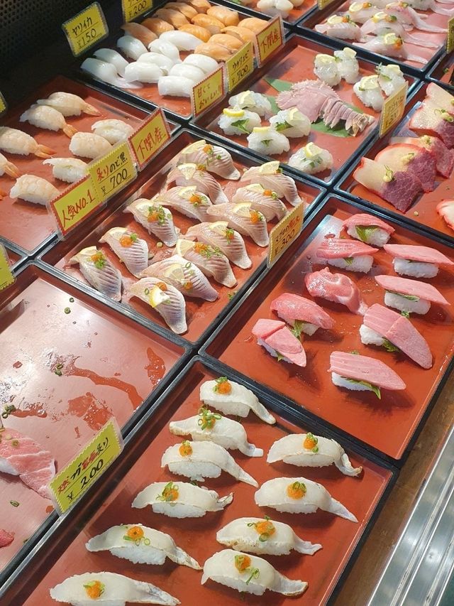 1 Day in Mojiko: Scenic Views, Retro Rides, and Fresh Flavors