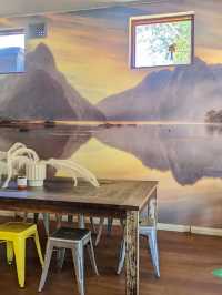 Larry’s Cafe