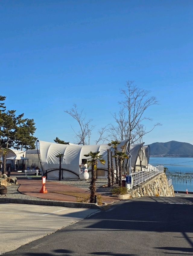 비토섬을 대표하는 감성가득 오션뷰 글램핑🏕