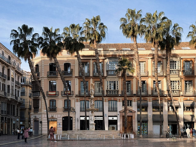Do you feel a tropical vibe from Malaga too? Or it’s just me?