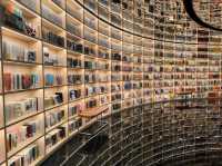 Yuishin Books ร้านหนังสือที่มุมถ่ายรูปเก๋มาก!!!