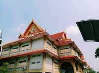 泰國曼谷市中心湄南河畔著名古跡皇家寺廟：Wat ChakkrawatRachawat Woramahawihan，適合打卡拍照📸冥想 