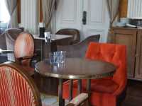 Amazing Café in Akasaka – The Classic House at Akasaka Prince  