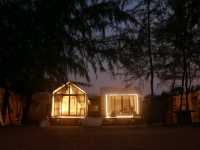 Mollusc Glamping ที่พักติดทะเล