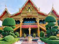 泰國曼谷湄南河畔著名古跡皇家寺廟景點：Wat Sai Mai，金黃色華麗寺廟建築群，適合打卡拍照📸冥想