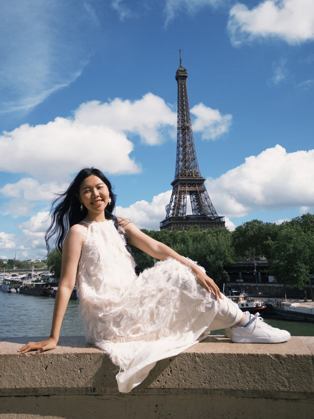 Eiffel Tower: The Icon of Paris 🇫🇷
