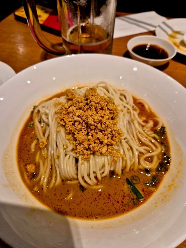 "상하이 1박 2일 여행 코스! 야경부터 맛집까지 완벽 일정✨"