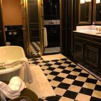 พักผ่อนอย่างมีสไตล์ที่ L’Escape Hotel