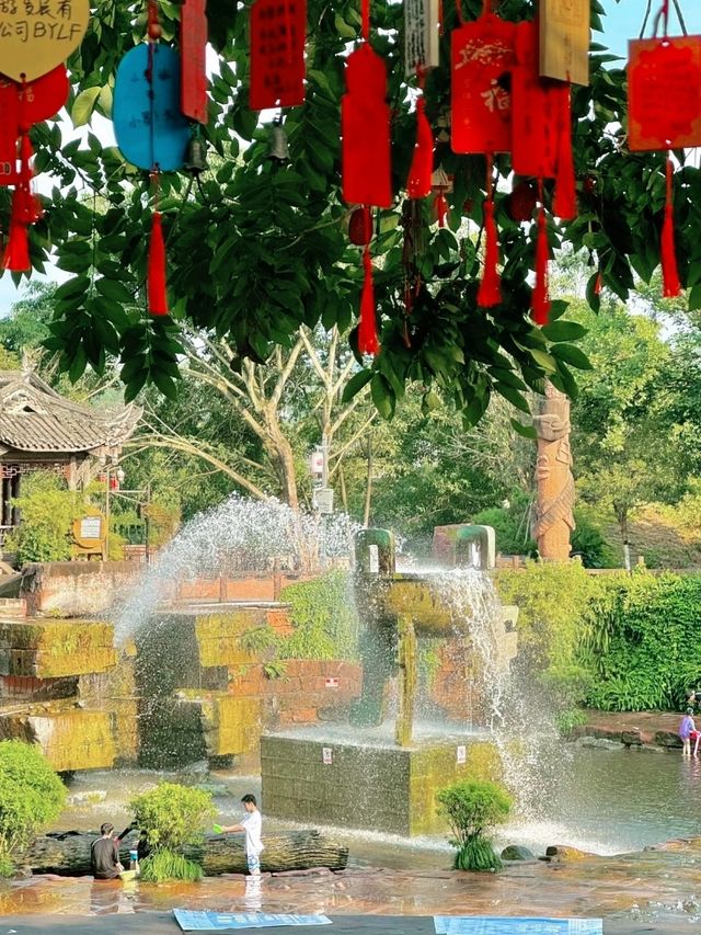 Huanglongxi 