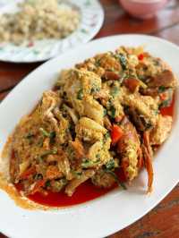ครัวเจ๊หมึกซีฟู๊ดส์ อร่อยจนต้องมาซ้ำ